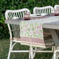 Pomegranate Inc Grecian Palm Fern & Magenta Table Runner^ Table Runners