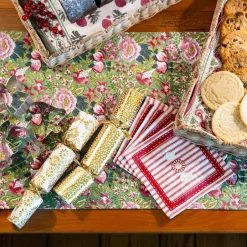 Pomegranate Inc Pomegranate Garden Wine & Rose Table Runner^ Table Runners